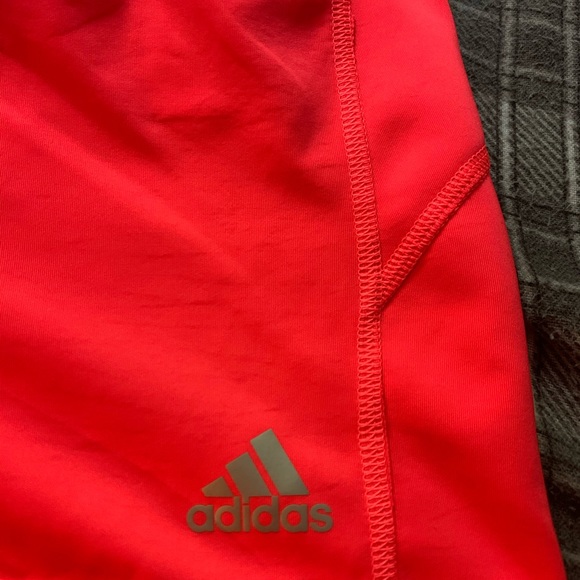 Workout shorts - Picture 2 of 3